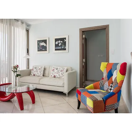 דירה Mesogios House לרנקה