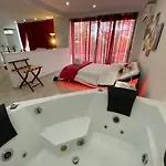 Apartman Mesogios House *